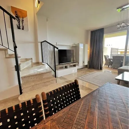 Wonderful Ocean View Townhouse! Ac! Parking! Pa01 *